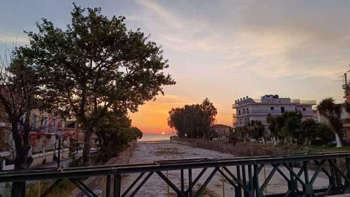 Louisa Studios Poros  Buitenkant foto