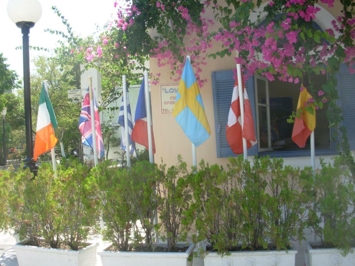 Louisa Studios Poros  Buitenkant foto